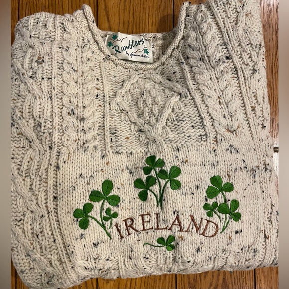 Ramblers by Amundsen UNISEX wool sweater, XL, cream/tan, embroidery Ireland